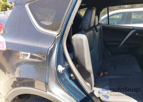 2017 Toyota Rav4 Se z USA, uszkodzony, nr VIN JTMJFREV1HJ707433